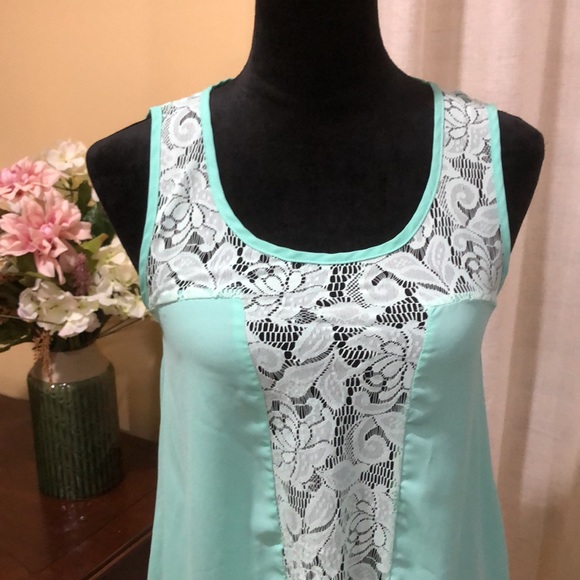 Mint tunic - Picture 2 of 10